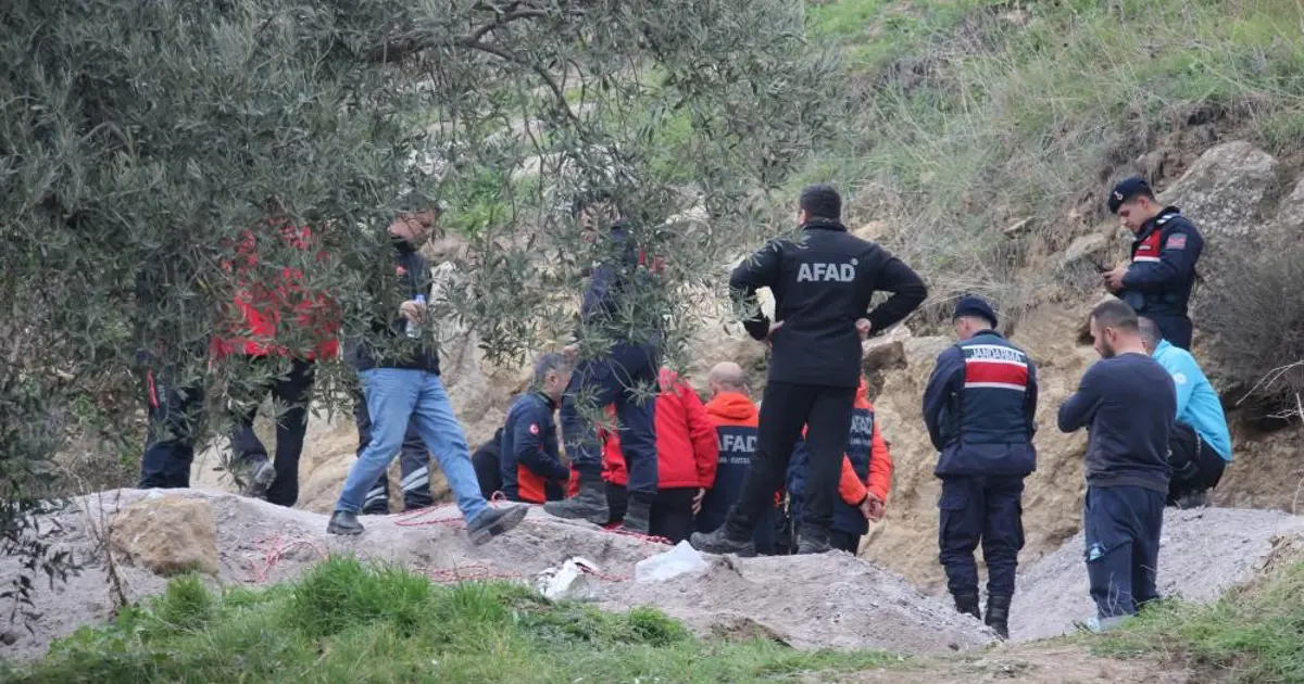 Define bulmaya girdiği tünelden çıkamadı. Cesedine saatler sonra ulaşıldı