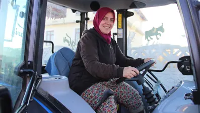 Yapamazsın diyenlere kulak tıkadı. Köye yerleşti, sayıyı 100'e çıkardı