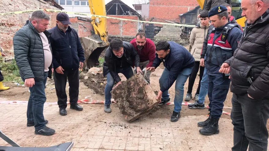 Site inşaatı için kazılan yerden insan kemikleri çıktı 2