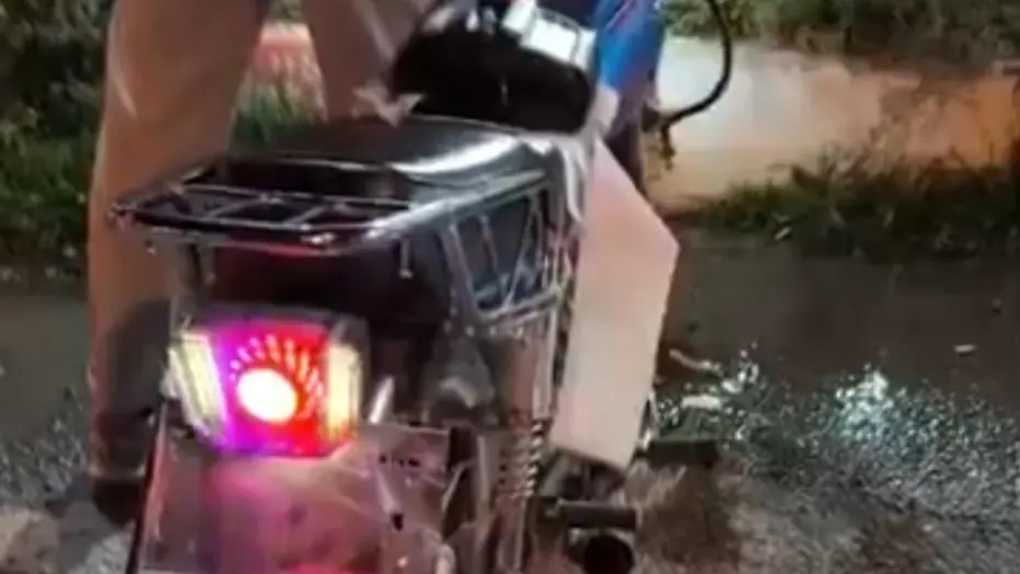 'Dur' ihtarına uymayıp kaçan motosikletliye 70 bin lira ceza kesildi