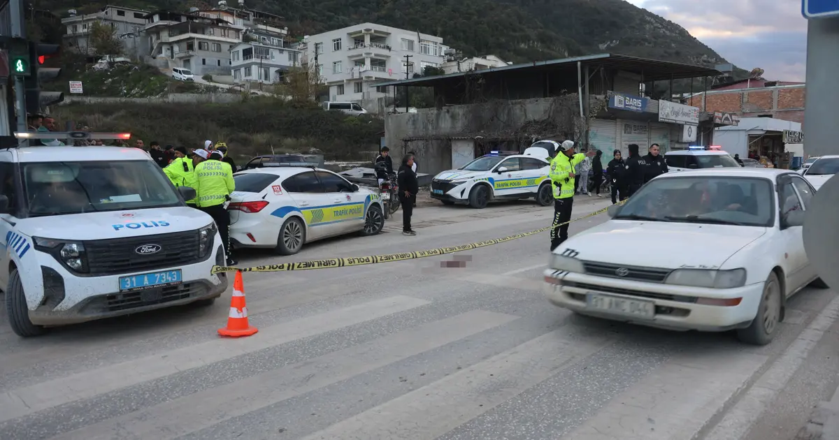 Beton mikserinin çarptığı motosikletteki çocuk hayatını kaybetti