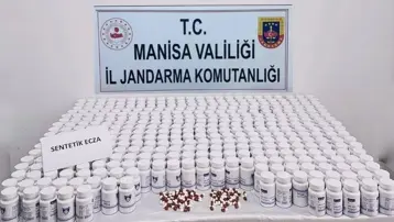 Otoyol kontrolünde 34 bin 890 hapla yakalandı