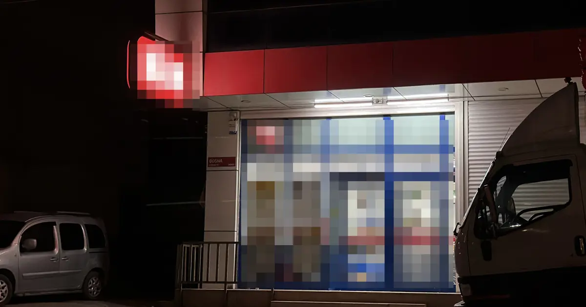 İstanbul'da 14 yaşındaki şüpheli zincir markete ateş açtı