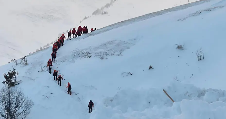 Çığ felaketinde üçüncü gün. Kayıp çoban aranıyor