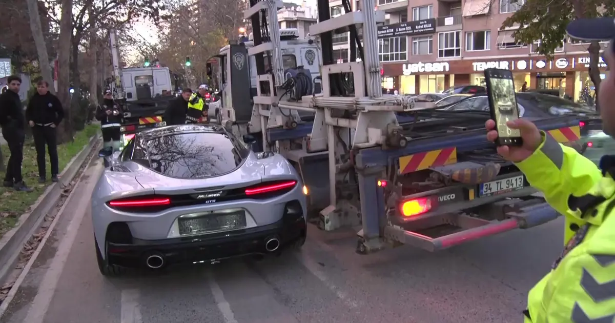 11 milyar TL'lik vurgun iddiasıyla gündeme gelen galeriye operasyon