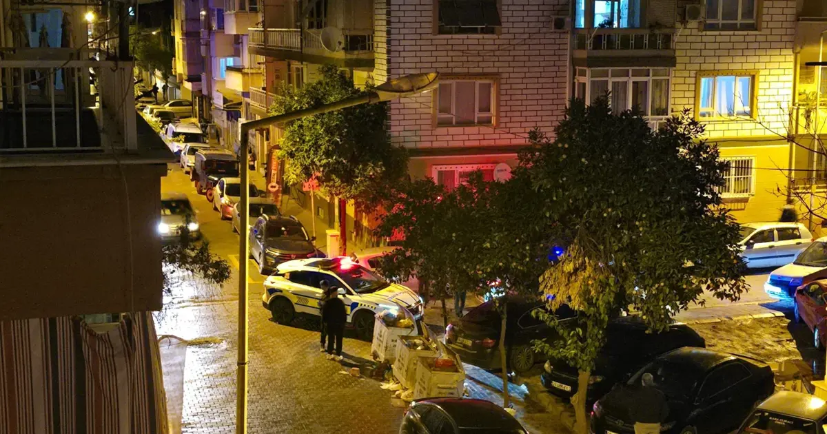 Çocuklara çarptı, çöp poşeti ile plakasını gizledi