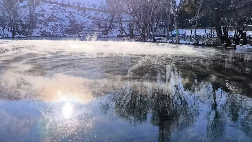 Her yer dondu bir orası donmadı; "Bozkırın nazar boncuğu" kaynıyor  