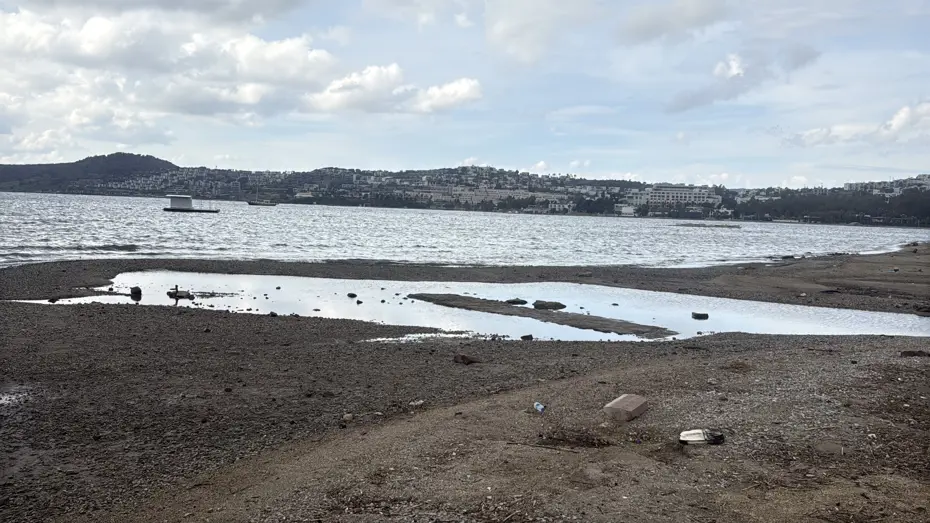 Bodrum’da korkutan görüntü. Deniz çekildi