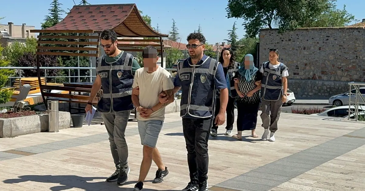 Aynı daireleri farklı kişilere satan 2 sanığa rekor ceza