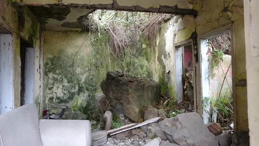 Trabzon'da 17 yıldır ölümün kıyısında yaşıyorlar. Mahalleye "3 boyutlu" müdahale edilecek 1