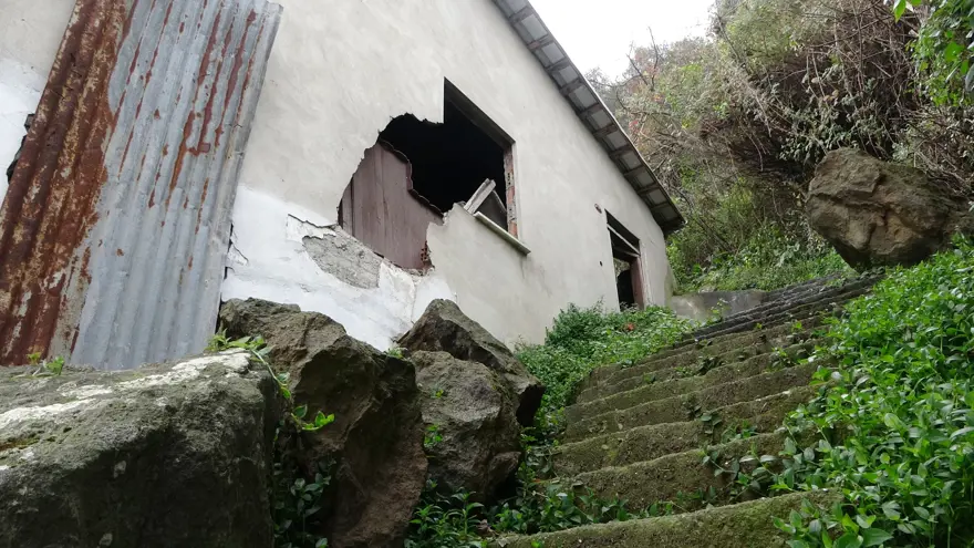 Trabzon'da 17 yıldır ölümün kıyısında yaşıyorlar. Mahalleye "3 boyutlu" müdahale edilecek 2