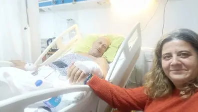 4 yıl önce çatıdan düştü. Doktorlar "yaşamaz" dedi, böyle hayatta kaldı