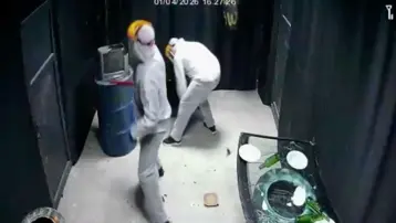 Öfke sorununu para kapısına çevirdi. Gelen kırıp, döküp gidiyor, çiftlerin de favorisi