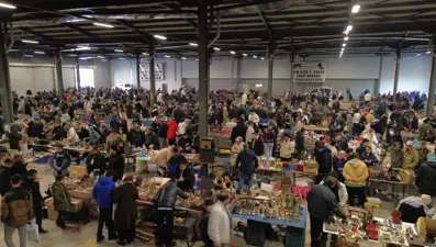 Geçmişe götüren tezgah. Kimse ticaretini yapmıyordu