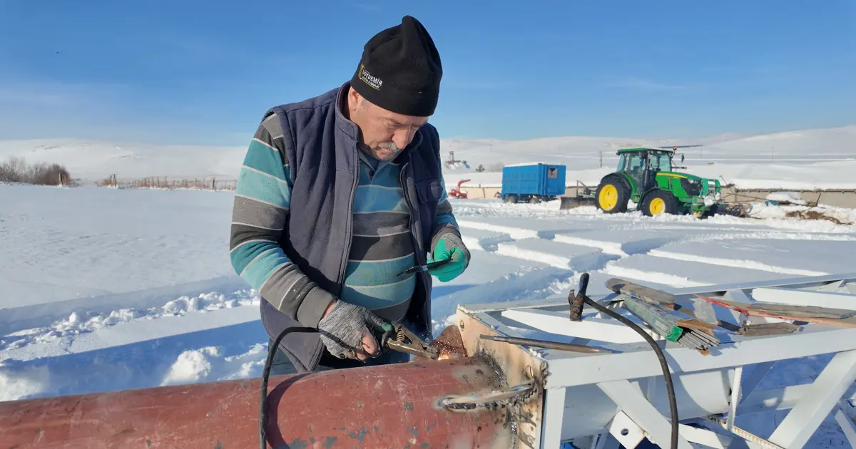 Dededen kaldı, imalatına başladı. Türkiye'nin birçok iline kuruyor