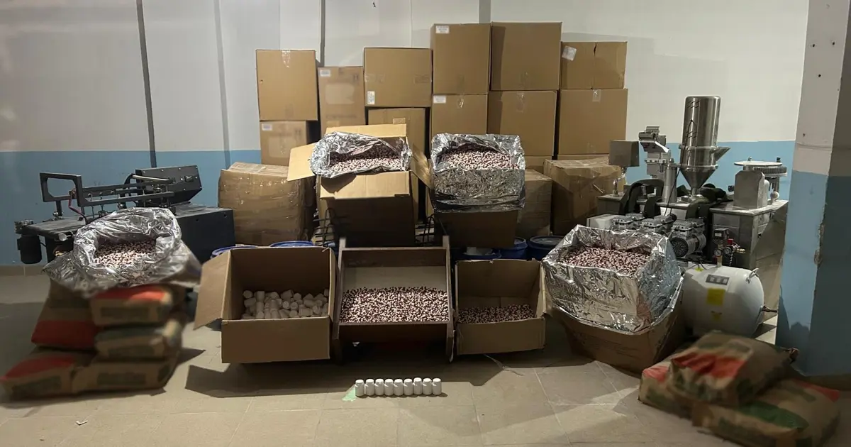 İstanbul'da uyuşturucu operasyonu. 6 kişi yakalandı, 3 milyondan fazla hap ele geçirildi