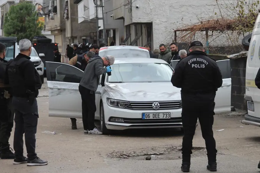 BİR KİŞİ ÖLDÜ, BEŞ KİŞİ YARALANDI 1