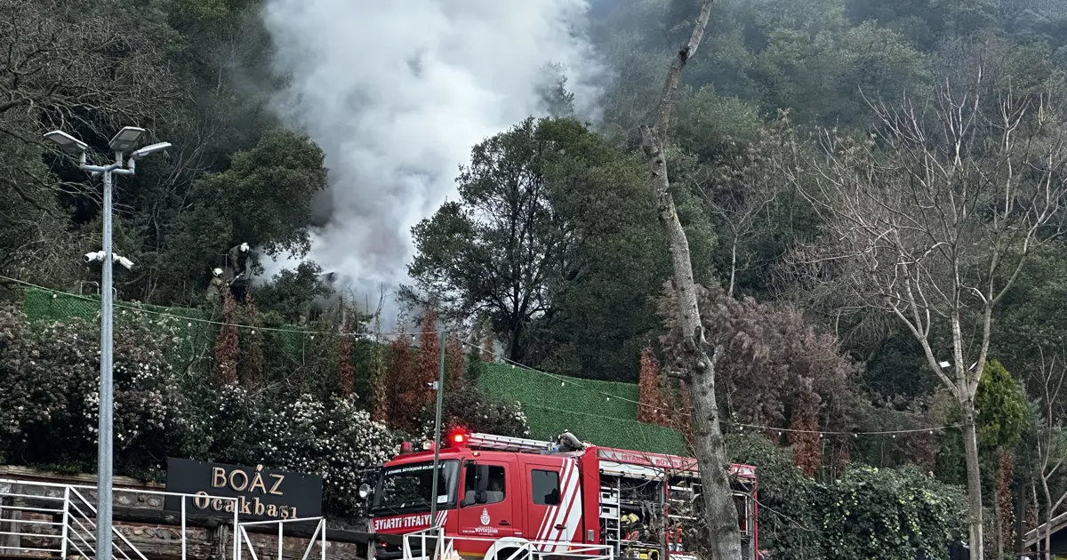 Beşiktaş'ta yangın paniği. Ünlü restoranın müştemilatında yangın
