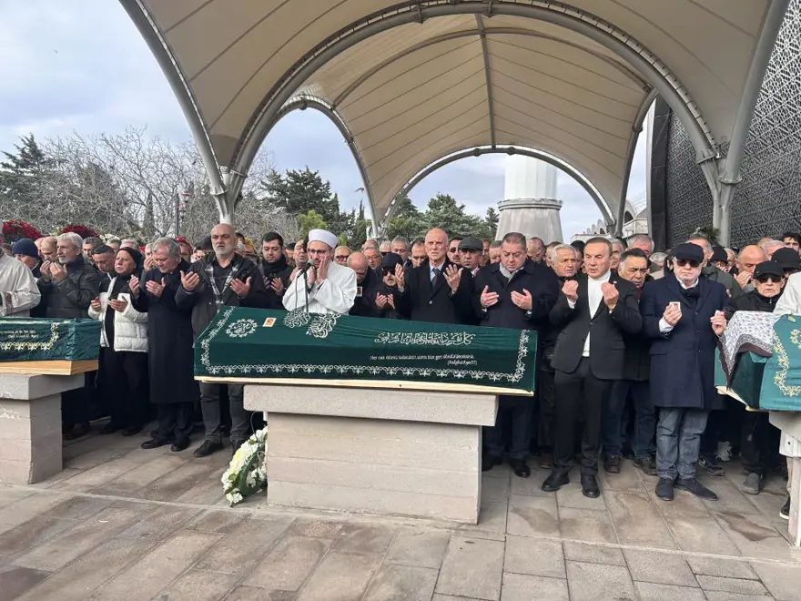 SON YOLCULUKLARINA UĞURLANDILAR 5