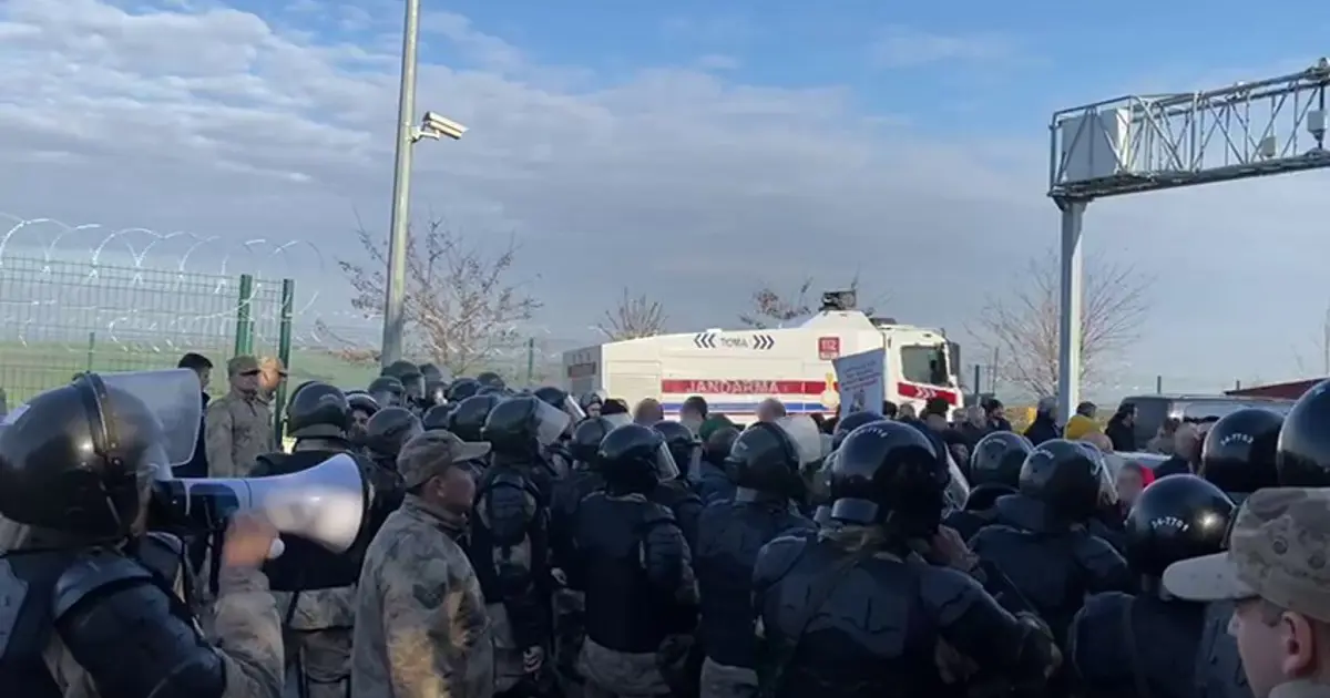 Diploma davasında jandarmaya hakarete soruşturma. Çelik ve Yerlikaya'dan sert tepki