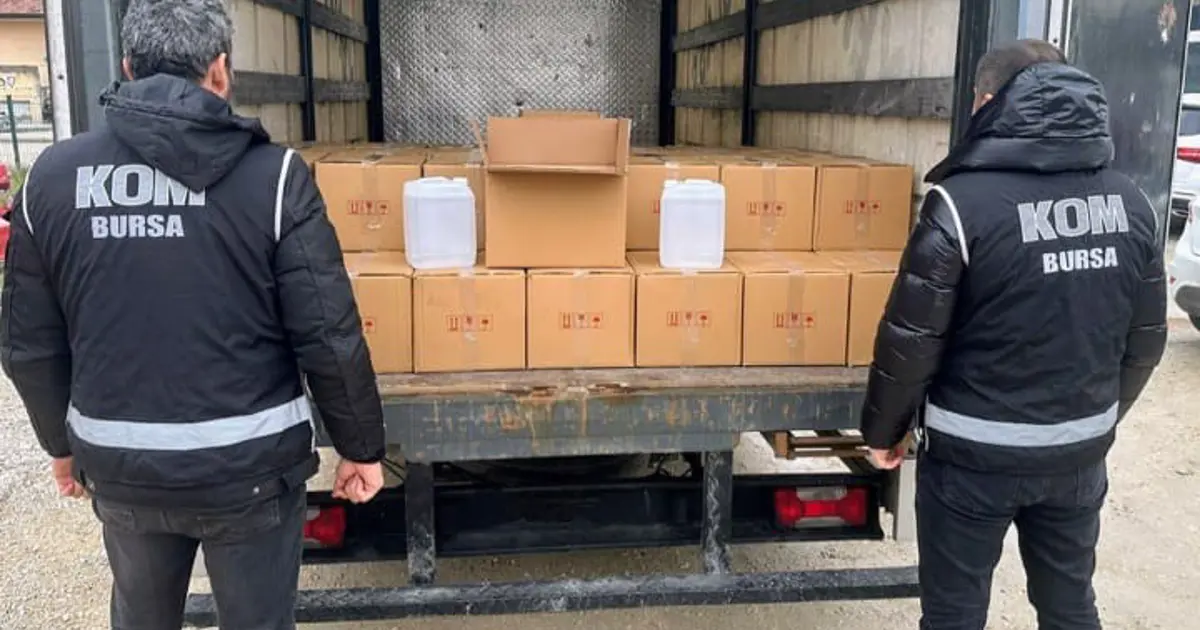 Bursa'da sahte alkol operasyonu: 1000 litre etil alkol ele geçirildi