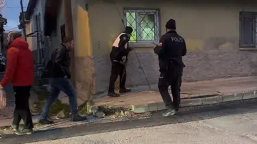 Polisi aradı, "cinayet işledim" dedi. Eve uzun namlulu silahlarla girildi