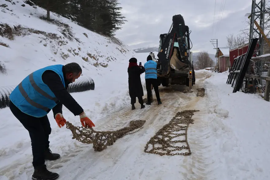 "MAZOT BİLE BUZ TUTUYOR"

 2