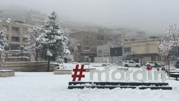 Mardin’de kar yağışı etkili oluyor