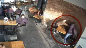 Samsun'da iki kişiyi bıçaklayan 16 yaşındaki çocuk yakalandı