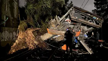 İspanya’da iki tren kazası daha. 1 makinist öldü, 37 kişi yaralandı