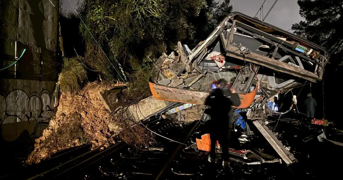 İspanya’da iki tren kazası daha. 1 makinist öldü, 37 kişi yaralandı