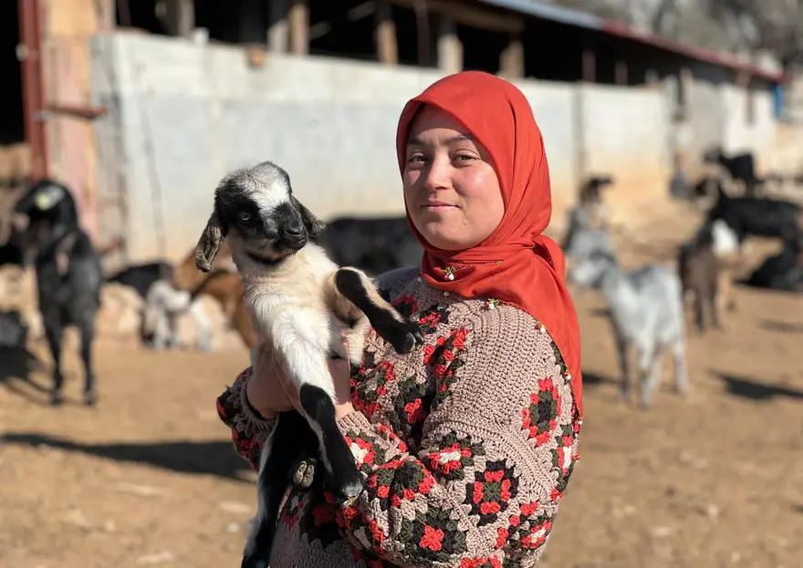 Üniversiteyi bitirdi, köyüne döndü. Rotasını bulamayınca baba mesleğini yaşatmaya başladı 5