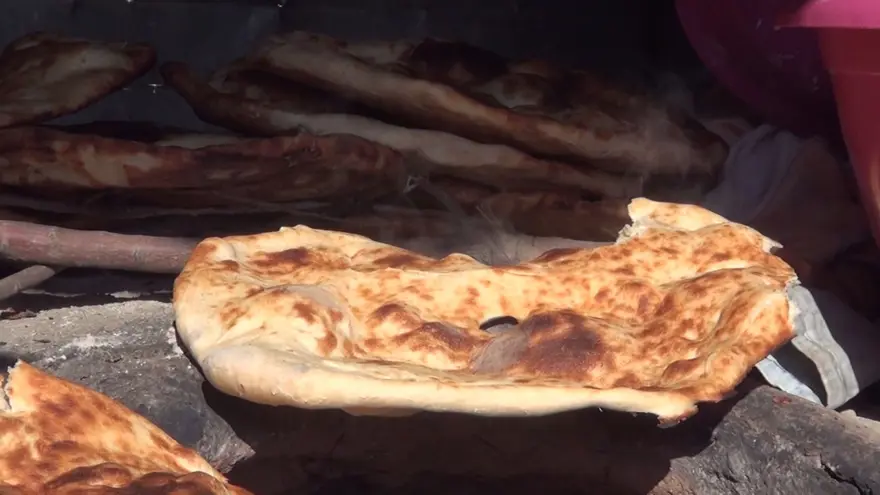 Geceleri soğuk, gündüzleri yorgunluk. Kar kış demeden aylarca yürüyorlar 3