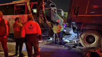 Anadolu Otoyolu'nda zincirleme kaza. 1 ölü, 27 yaralı