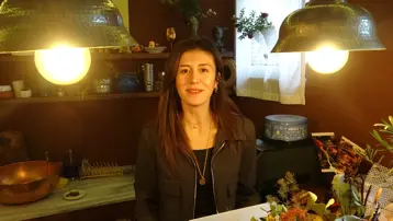 Kurumsal hayatı bırakıp kendi işinin patronu oldu. Trabzon'dan dünyaya satıyor