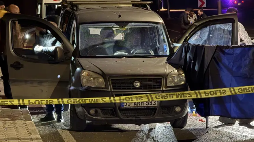 ELİNDE BIÇAKLA POLİSE TESLİM OLDU 2