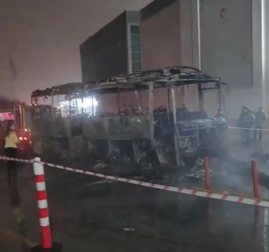 Sınır kapısında alev topuna döndü