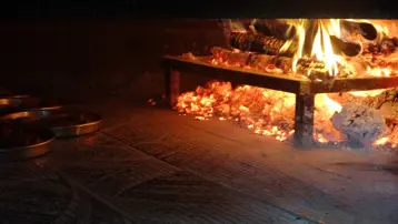 Damak çatlatan lezzet ustaların elinden çıkıyor. 1 porsiyonu 220 TL