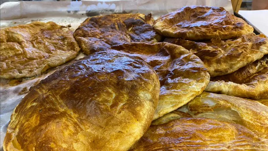 Kat kat açılan lezzetin tadına doyum olmuyor. Çay saatlerinin vazgeçilmezi