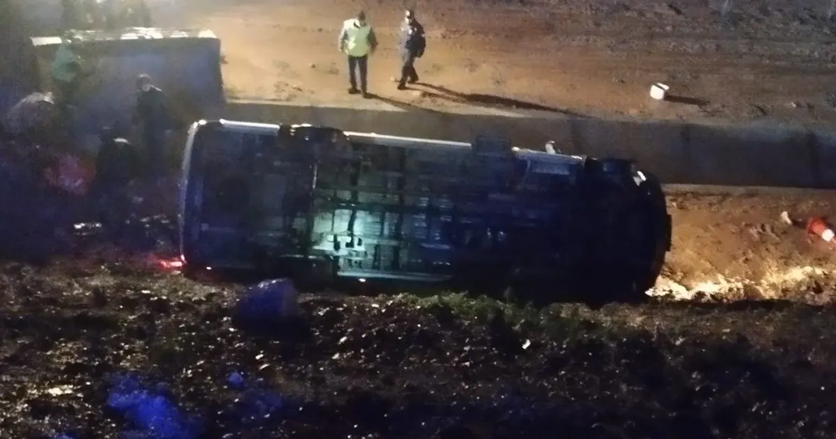 İşçi servisi uçuruma yuvarlandı. 1'i ağır, 13 yaralı