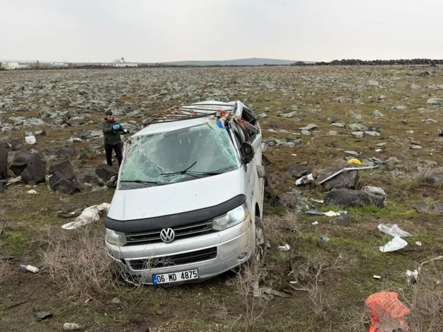 Şırnak'ta Iraklı turistler kaza yaptı. İki ölü, altı yaralı 