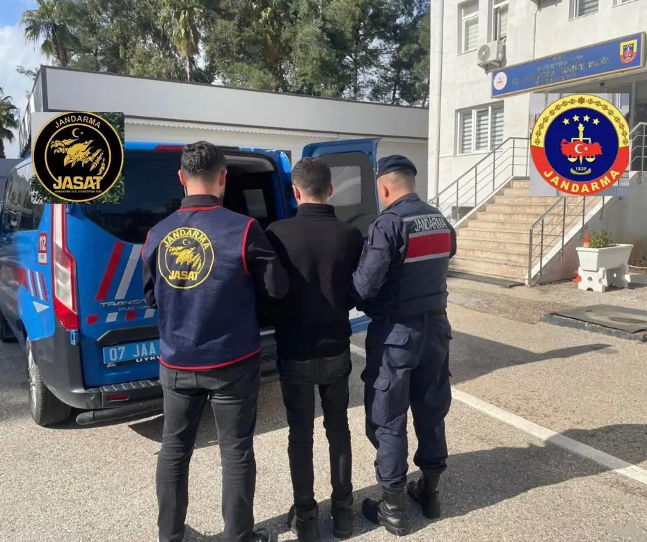 25 yıl 15 gün kesinleşmiş hapis cezası bulunan firari hükümlü yakalandı