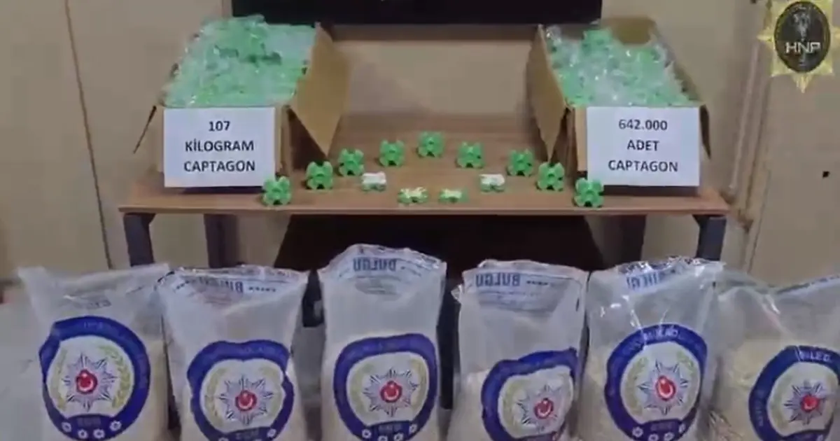 Depoya yapılan operasyonda 642 bin uyuşturucu ele geçirildi