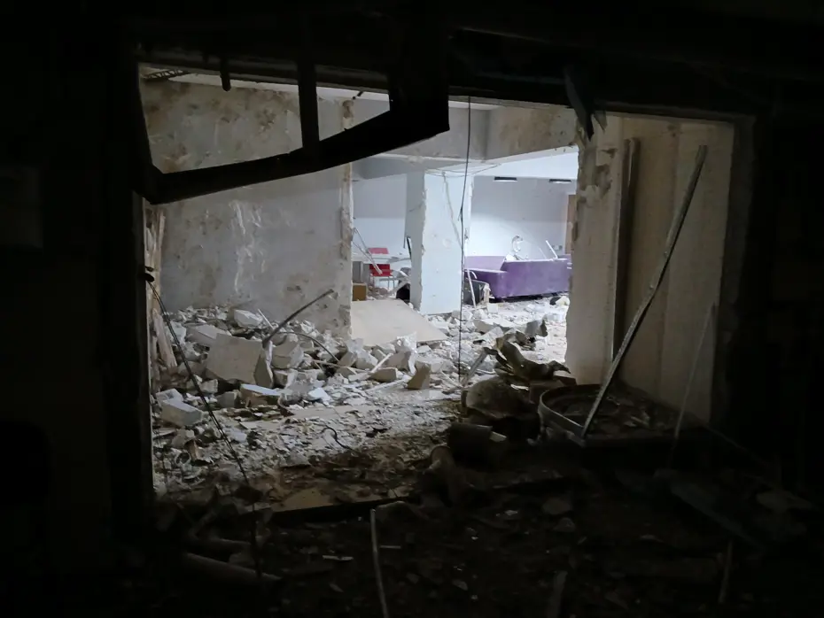 Kız yurdunda korkutan patlama. Öğrenciler otele yerleştirildi