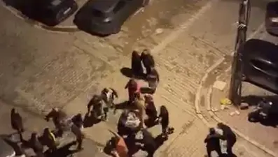 Esenyurt'ta gürültü nedeniyle ortalık karıştı: Ev basıp hamile kadını dövdüler
