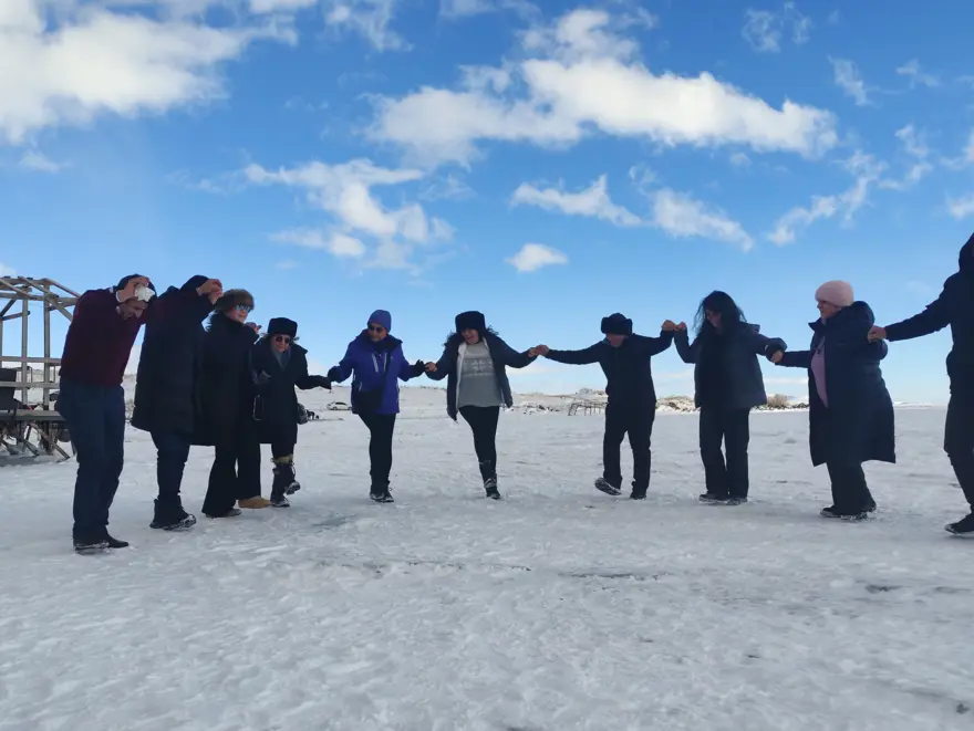 SOĞUKLARI HALAY ISITIYOR 1