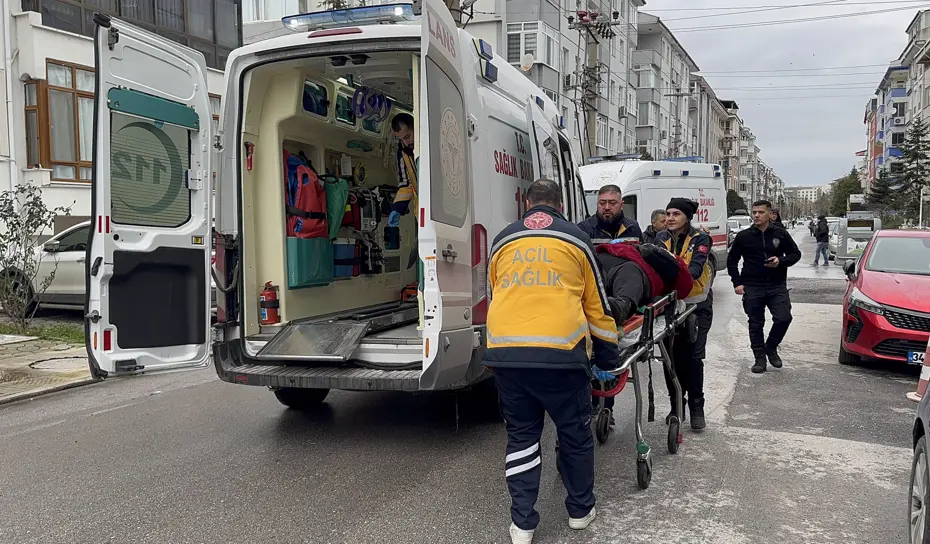 Edirne'de otomobillerin çarpıştığı kaza kamerada
