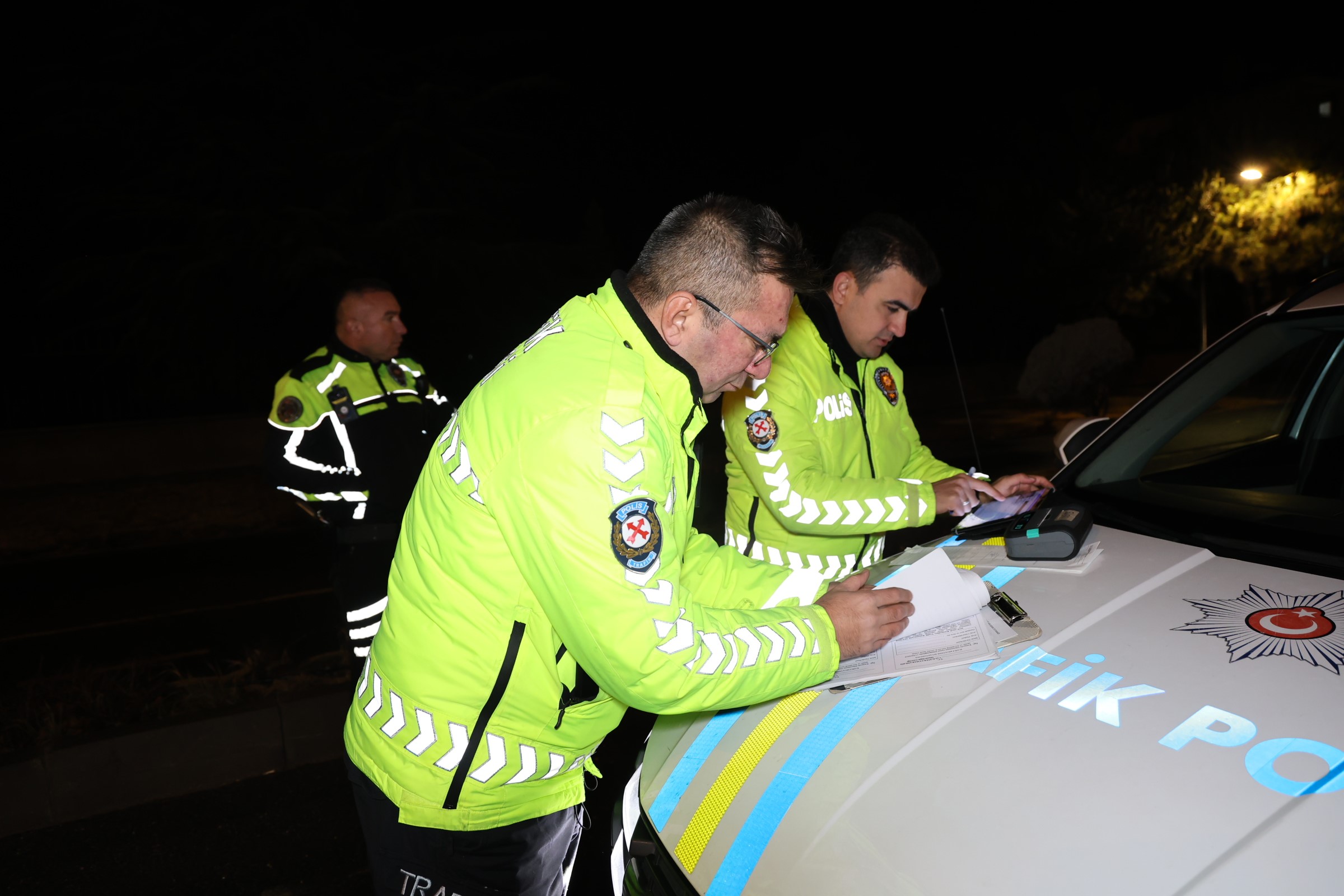 Sarhoş sürücü 11 bin lira cezayı görünce ayıldı