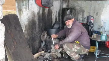 Kendileri meslekte 50 yılı geride bıraktılar, şimdi çırak bulamıyorlar