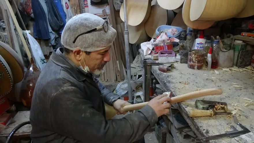 10 YAŞINDAN BERİ İLGİLENİYOR 1 10 YAŞINDAN BERİ İLGİLENİYOR 1